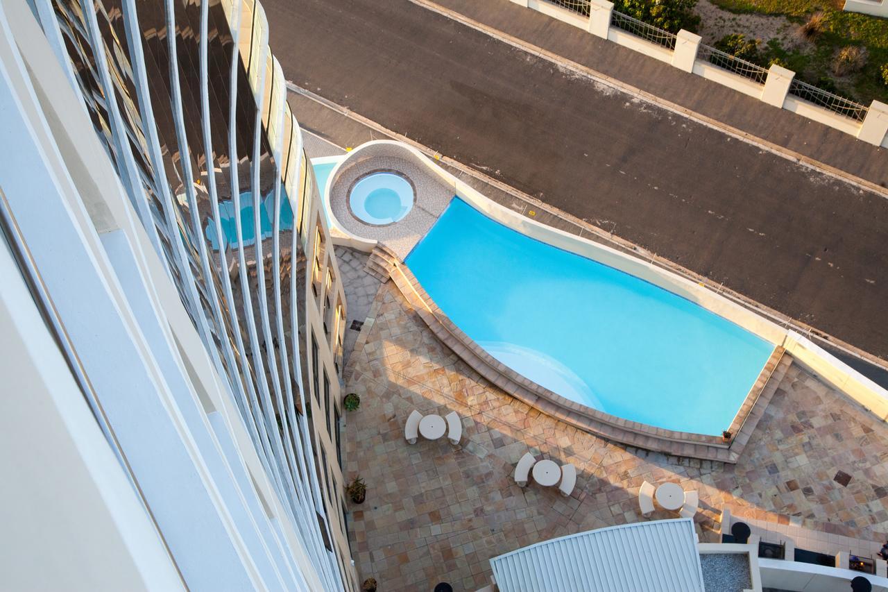 Loddey'S Self Catering Apartments - By Beach Collection Strand Eksteriør billede